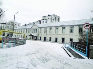 Тальнівський цукрозавод відновив роботу 2010 року. Відтоді постійно забруднює стоками прилеглу річку Тальнівський цукрозавод відновив роботу 2010 року. Відтоді постійно забруднює стоками прилеглу річку