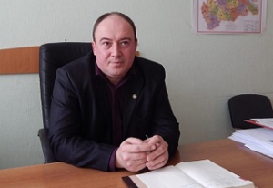 На фото – Анатолій Вакуленко. Джерело: http://www.ukravtodor.gov.ua