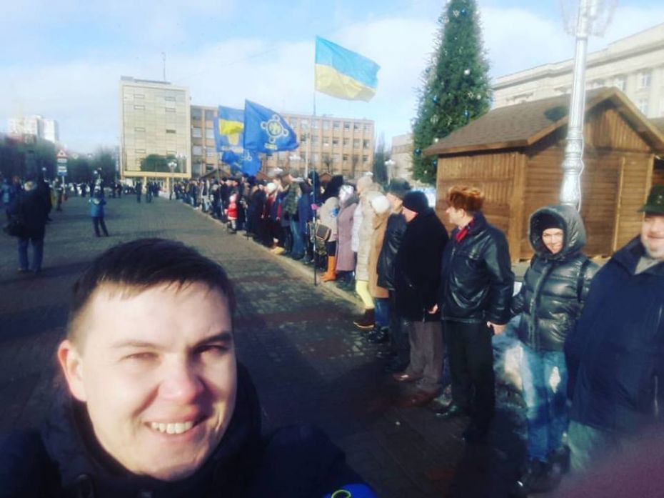 Фото з "Фейсбука" депутата облради Юрія Ботнара