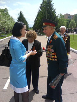"Дзвінок фронтовому другу" щорічно проходить з 2008 року "Дзвінок фронтовому другу" щорічно проходить з 2008 року