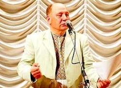 На фото – новий очільник обласної Спілки письменників Володимир Ткаченко На фото – новий очільник обласної Спілки письменників Володимир Ткаченко