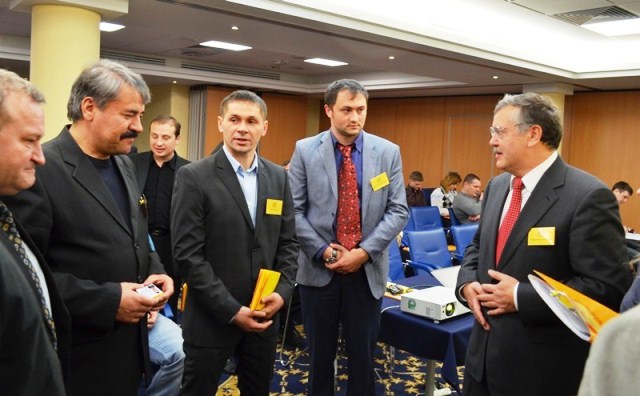 Об’єднавчий з’їзд «Громадянської позиції», 31 березня 2012 року Об’єднавчий з’їзд «Громадянської позиції», 31 березня 2012 року