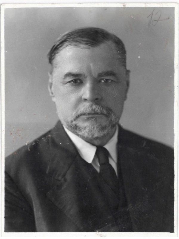 18641938(1)