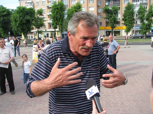 Булатецький: Вважаю, що сьогодні не опонувати владі – це злочин!