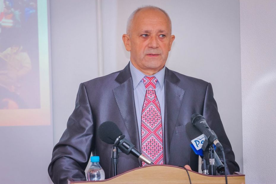 Черкаський журналіст Степан Вінярський - досить оригінальний