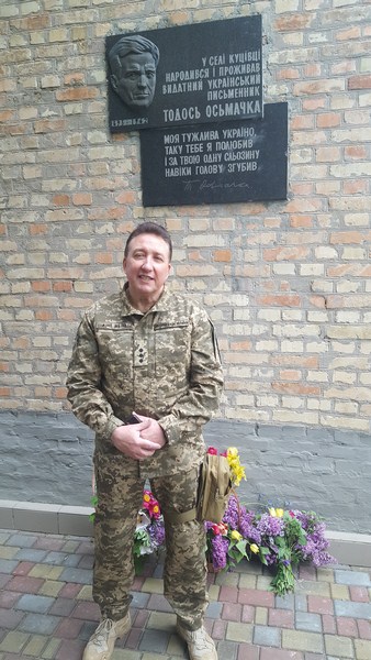 воїн-поет зі Смілі Анатолій Терещенко воїн-поет зі Смілі Анатолій Терещенко