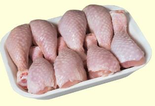 Основною продукцією підприємства є м'ясо птиці Основною продукцією підприємства є м'ясо птиці