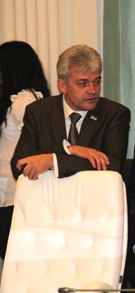 Мер Канева всі наради за своєї участі хоче проводити у закритому режимі Мер Канева всі наради за своєї участі хоче проводити у закритому режимі