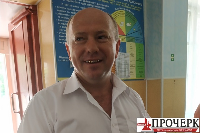 Директор Буцької школи Олексій Свистун із захопленням розповідає про свій заклад
