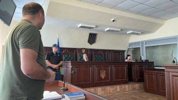 Судове засідання у справі митрополита Феодосія. Черкаси, 18 липня 2024 року. Суспільне Черкаси/Анна Іщенко