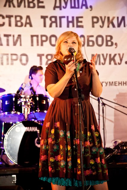 „Сьогодні вечір і я співаю" „Сьогодні вечір і я співаю"