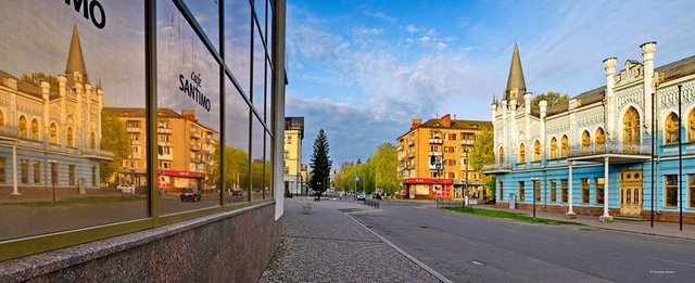 Центральні вільні вулиці міста (фото Світлани Кравченко) Центральні вільні вулиці міста (фото Світлани Кравченко)