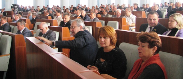 Від депутатів обласної ради вимагають більшої дисциплінованості Від депутатів обласної ради вимагають більшої дисциплінованості