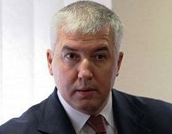 Не виключено, що Саламатін матиме намір балотуватись до Верховної Ради від Черкащини. На президентських виборах він був одним з "черкаських" кураторів від ПР Не виключено, що Саламатін матиме намір балотуватись до Верховної Ради від Черкащини. На президентських виборах він був одним з "черкаських" кураторів від ПР