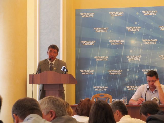 Колись депутати Володимир Мамалига та Валерій Воротник були чи не найбільшими опонентами тодішнього мера Сергія Одарича Колись депутати Володимир Мамалига та Валерій Воротник були чи не найбільшими опонентами тодішнього мера Сергія Одарича
