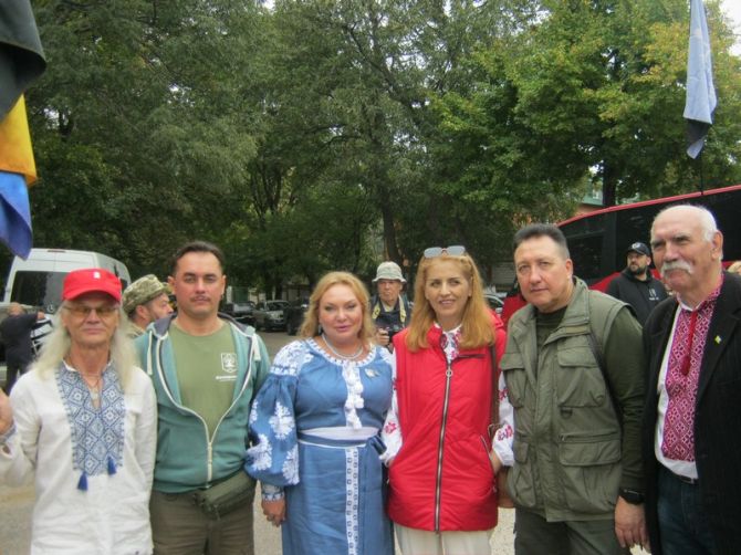 Сміляни в Холодному Яру