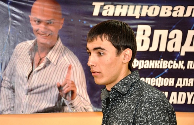 Денис Товстий під час кастингу Денис Товстий під час кастингу