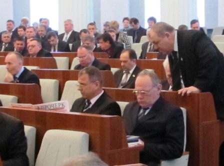 Льошенко обіцяє свого часу повідомити журналістів про свої політичні амбіції Вадим Льошенко обіцяє свого часу повідомити журналістів про свої політичні амбіції