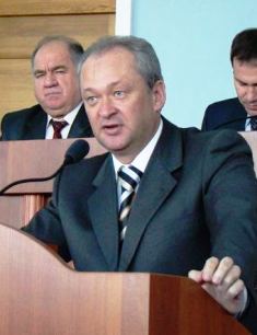 Колишній голова обласної ради Володимир Гресь вимагає підтримати міністра освіти Колишній голова обласної ради Володимир Гресь вимагає підтримати міністра освіти