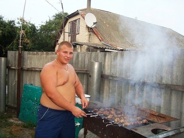 Рідні звикли, що їхнього Сашка у них завжди було багато... Рідні звикли, що їхнього Сашка у них завжди було багато...
