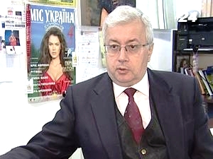 Сергій Матяш - автор резонансної книжки про залаштунки конкурсів краси Сергій Матяш - автор резонансної книжки про залаштунки конкурсів краси