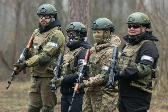 Без назви