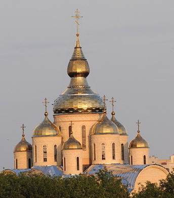 "Категорія людей, що приходять до церкви, оновилася, переважно, у містах"