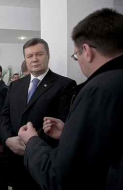 Одарич звинувачує главу Адміністрації Януковича у впливі на результати голосування по Черкасах Одарич звинувачує главу Адміністрації Януковича у впливі на результати голосування по Черкасах