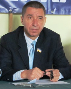 Володимир Мамалига запрошує черкащан-однодумців висловити недовіру меру Черкас Володимир Мамалига запрошує черкащан-однодумців висловити недовіру меру Черкас