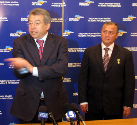 Ніякі звинувачення на адресу Геннадія Бобова не переконають Сергія Тулуба, що у ПР не "сама потужна" команда в області Ніякі звинувачення на адресу Геннадія Бобова не переконають Сергія Тулуба, що у ПР не "сама потужна" команда в області
