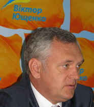 Коли у 2006 році "Наша Україна" була партією влади, до першої п'ятірки входив Герой України, директор черкаського "Азоту" та заввідділенням обласної лікарні Коли у 2006 році "Наша Україна" була партією влади, до першої п'ятірки входив Герой України, директор черкаського "Азоту" та заввідділенням обласної лікарні