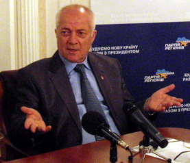 Ректор ЧДТУ: Всі їх істеричні запевнення, що вибори будуть сфальсифіковані і пройдуть із величезною кількістю порушень, виявилися абсолютно неправдивими Ректор ЧДТУ: Всі їх істеричні запевнення, що вибори будуть сфальсифіковані і пройдуть із величезною кількістю порушень, виявилися абсолютно неправдивими