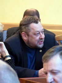 Малиновський: Лінія проводиться така: повинна, мовляв, керувати одна партія... Малиновський: Лінія проводиться така: повинна, мовляв, керувати одна партія...