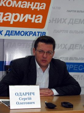 Тулуб каже: «Все, що добре – це я, а все, що погане – мер!» Тулуб каже: «Все, що добре – це я, а все, що погане – мер!»