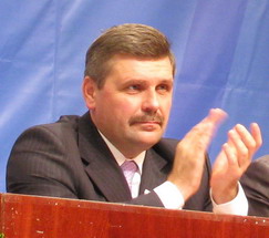 Євген Влізло. Черкащани повинні аплодувати губернаторському вибору? Євген Влізло. Черкащани повинні аплодувати губернаторському вибору?